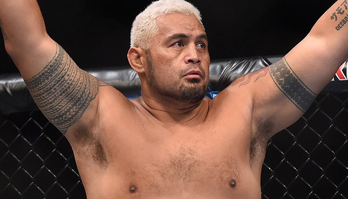 Mark Hunt's Blonde Hair: The Story Behind the UFC Fighter's Bold Choice - wide 1